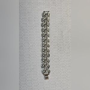 Vintage Coro Silver-Tone Textured Leaf Link Bracelet, Mid-Century